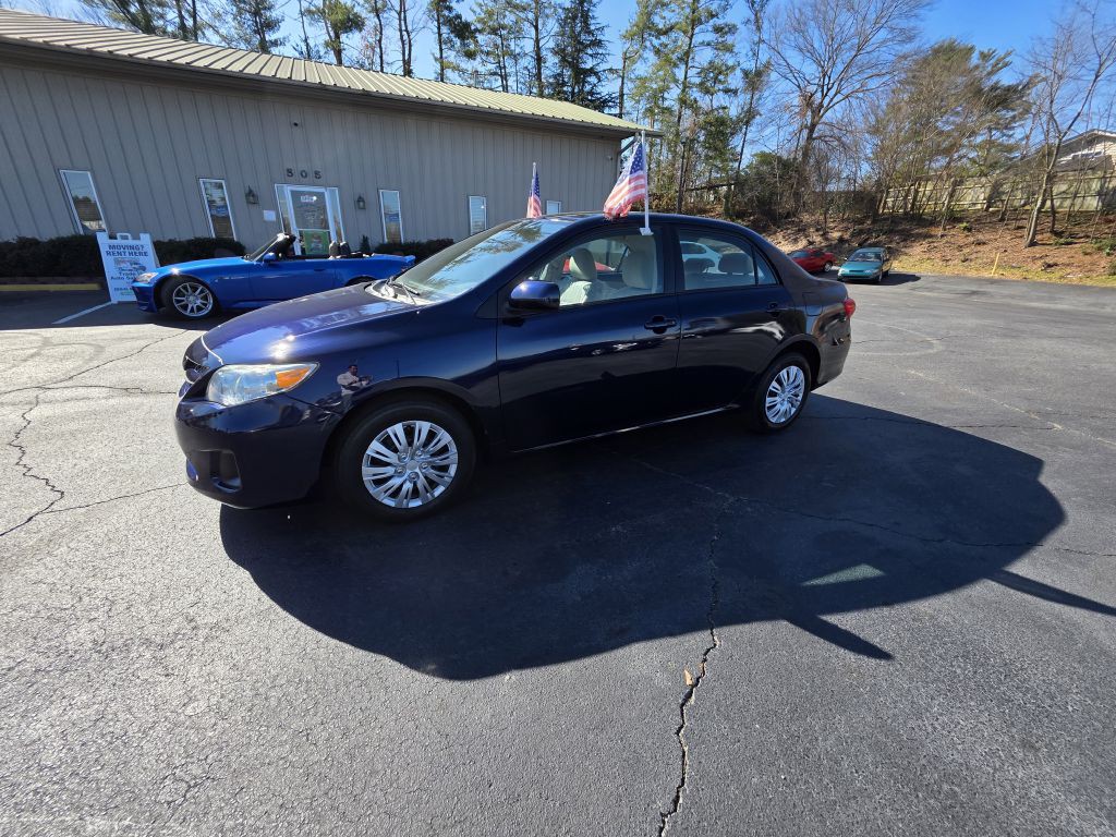 2013 Toyota Corolla Image 5