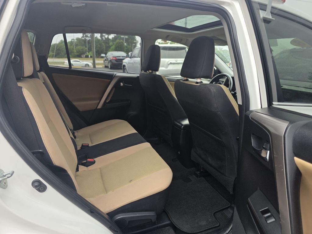 2018 Toyota Rav4 Image 19