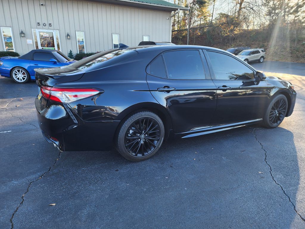 2020 Toyota Camry Image 11