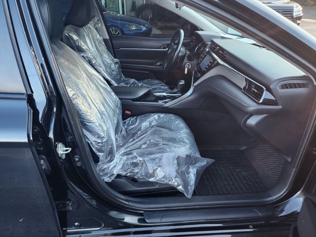2020 Toyota Camry Image 22