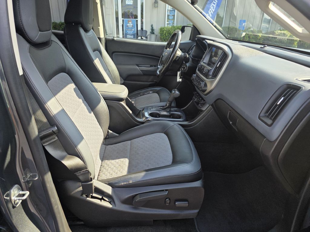 2017 Chevrolet Colorado Image 22