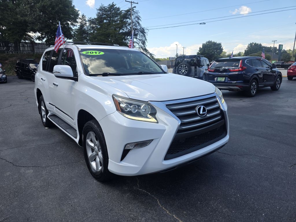 2017 Lexus GX Image 12