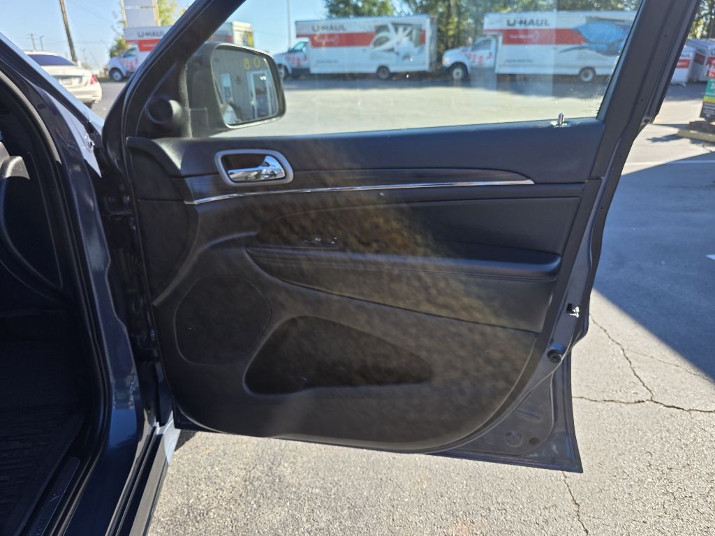2020 Jeep Grand Cherokee Image 24