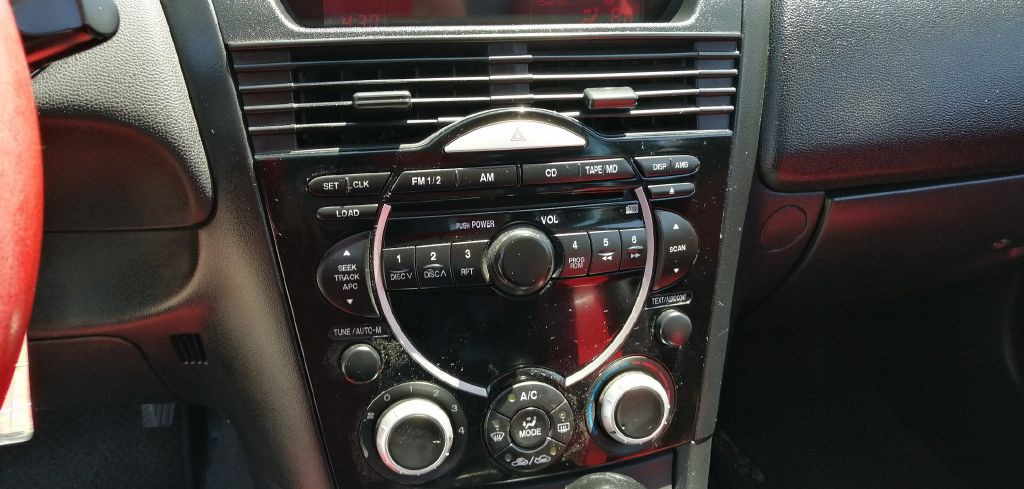 2004 Mazda RX-8 Image 20