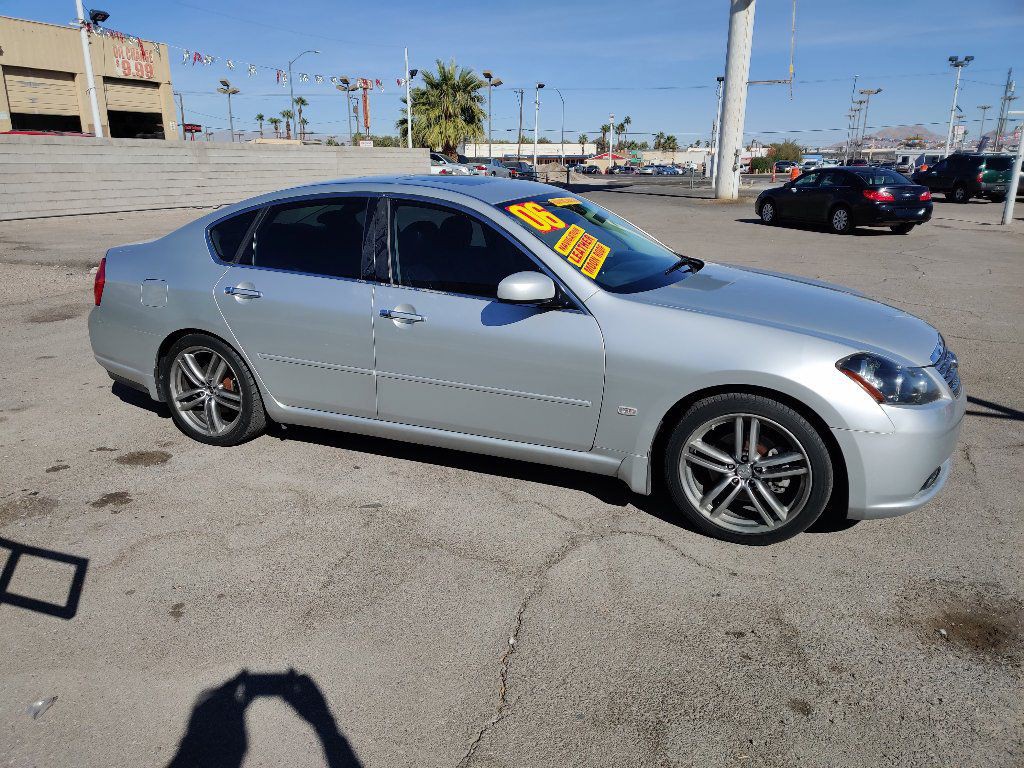 2006 INFINITI M35 Image 5