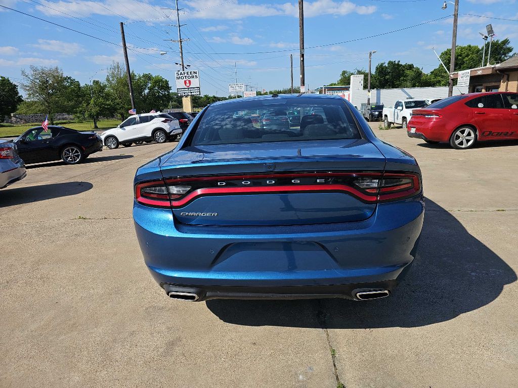 2022 Dodge Charger Image 2