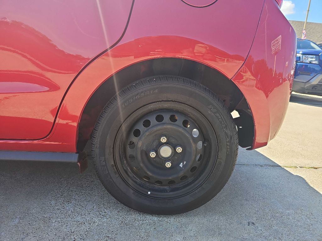 2019 Mitsubishi Mirage Image 12