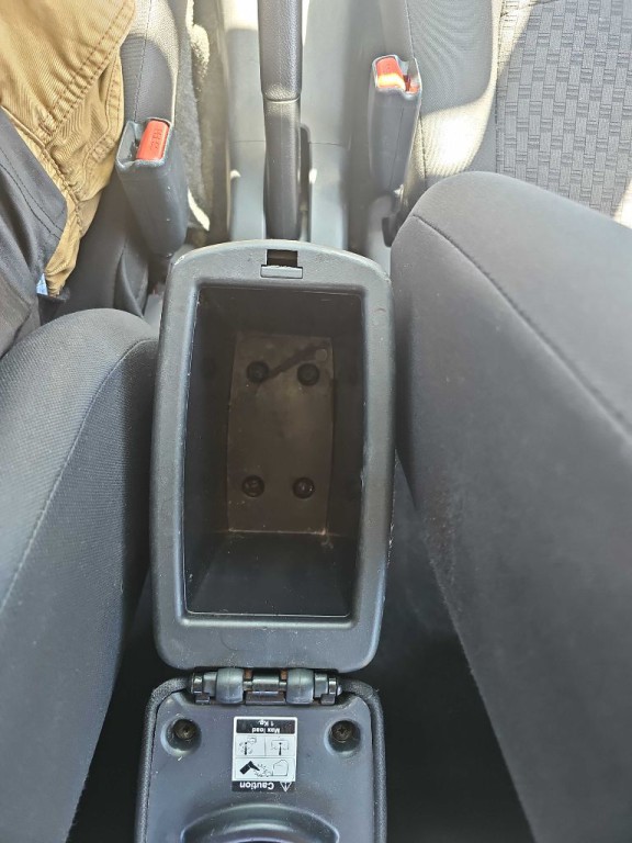 2019 Mitsubishi Mirage Image 32