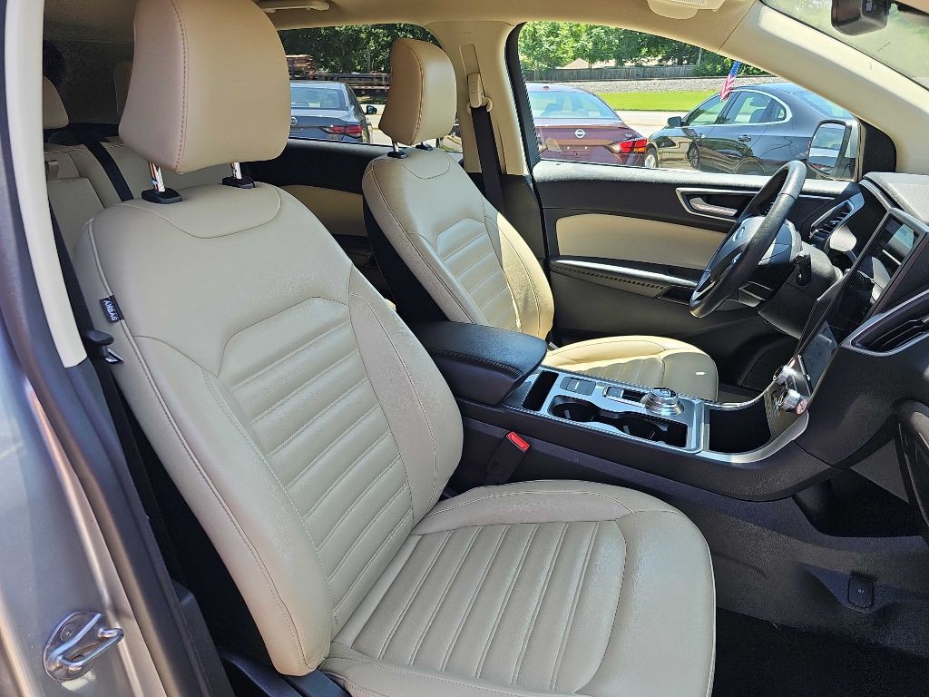 2024 Ford Edge Image 18