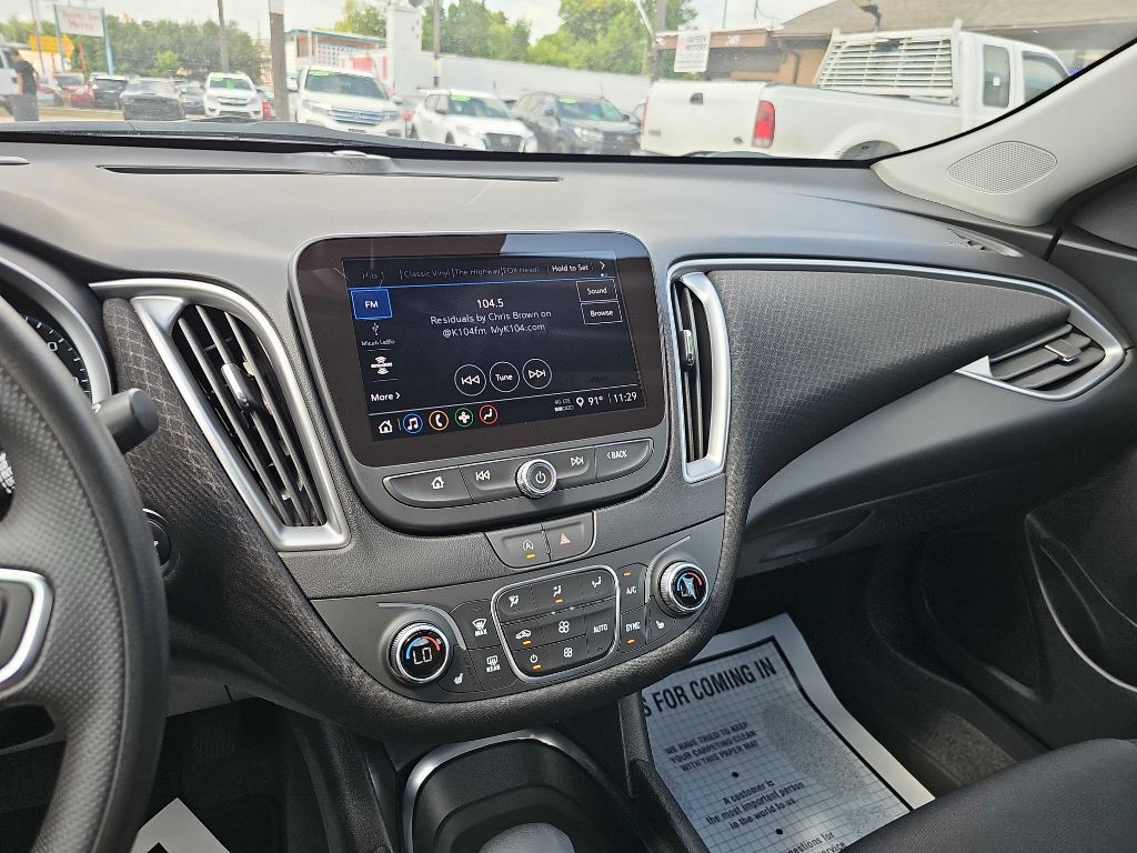 2025 Chevrolet Malibu Image 26
