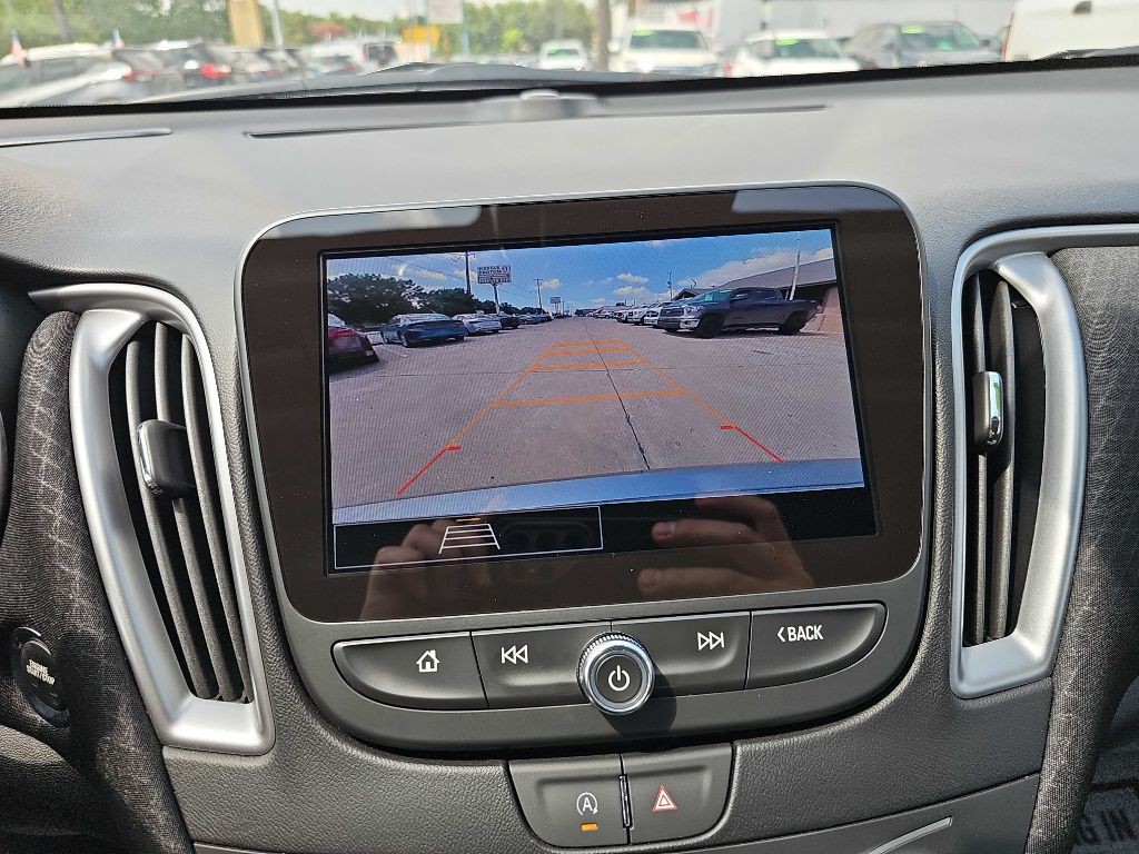 2025 Chevrolet Malibu Image 28