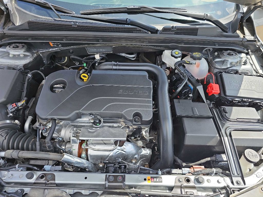 2025 Chevrolet Malibu Image 36
