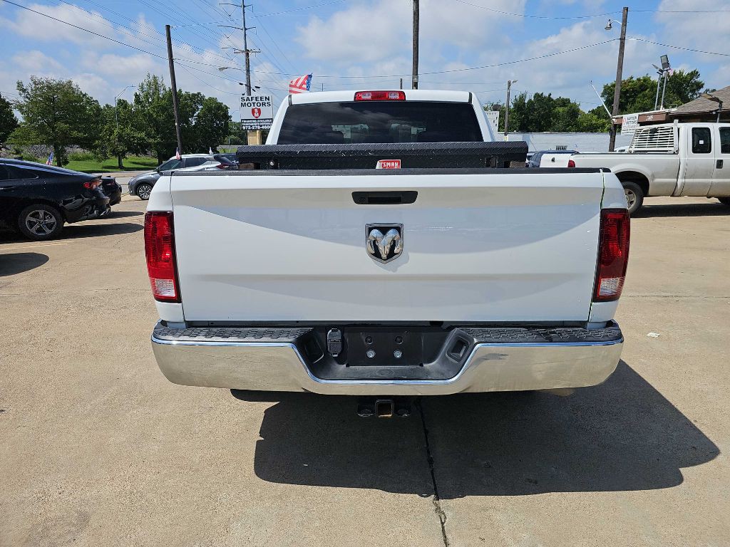 2022 RAM 1500 Image 2