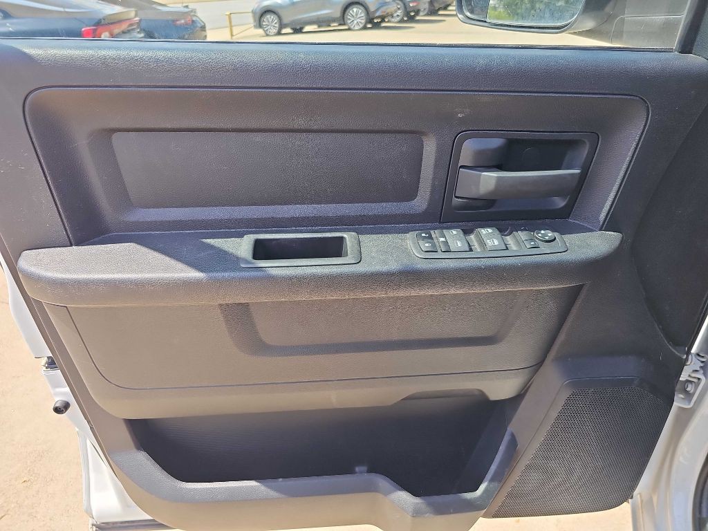 2022 RAM 1500 Image 12
