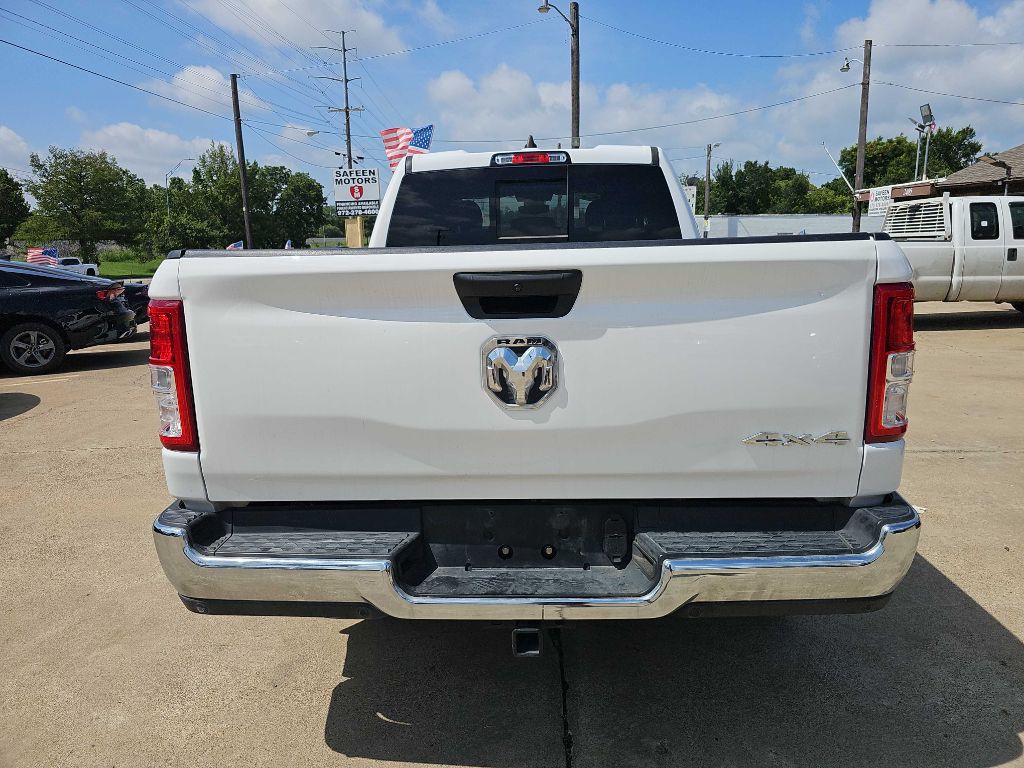 2023 RAM 1500 Image 2