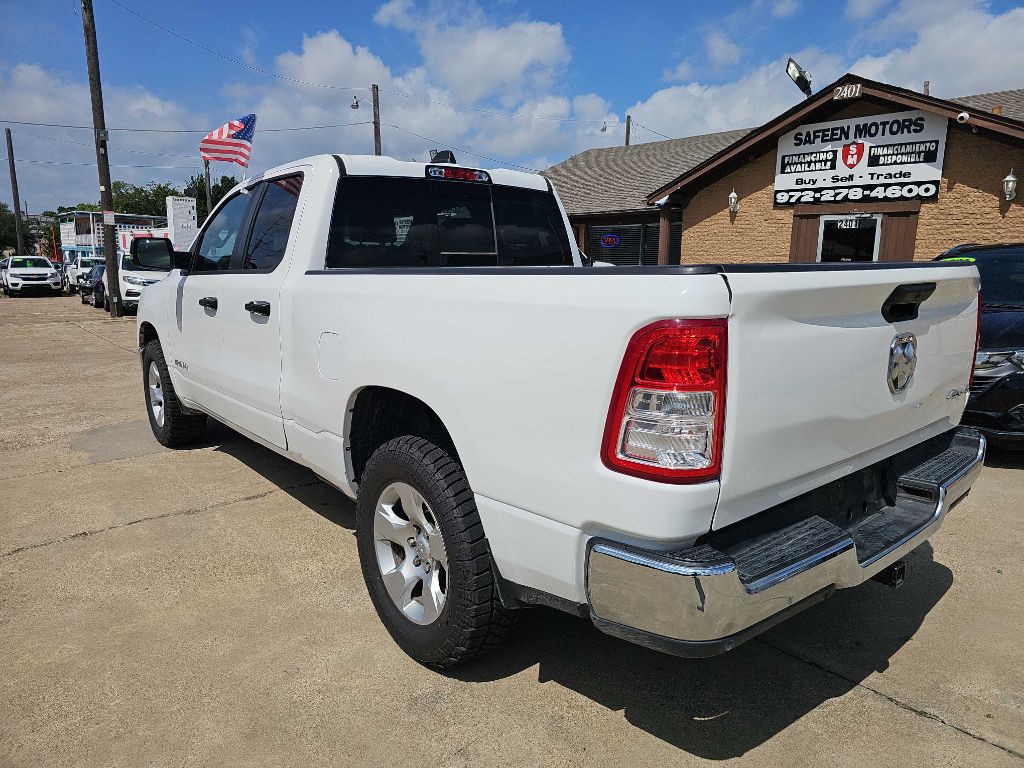 2023 RAM 1500 Image 3