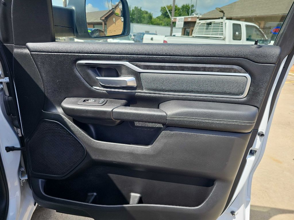 2023 RAM 1500 Image 14