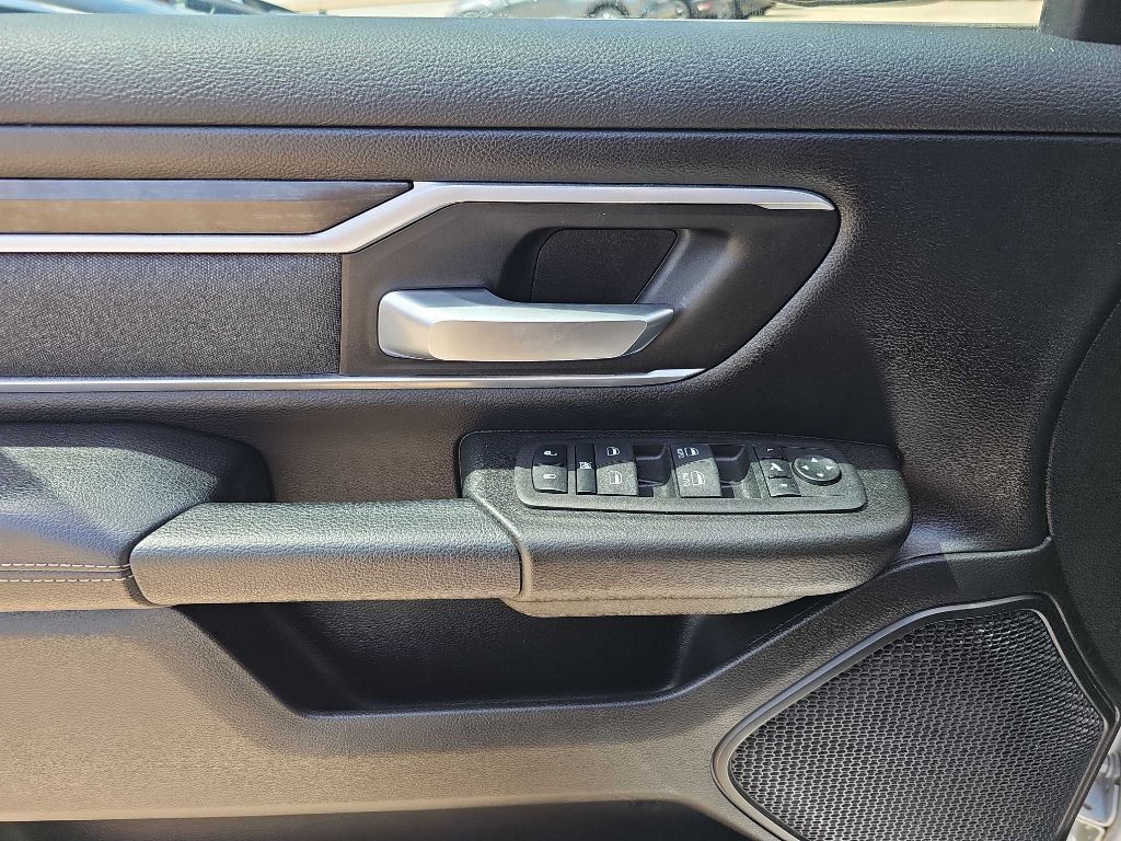 2023 RAM 1500 Image 15