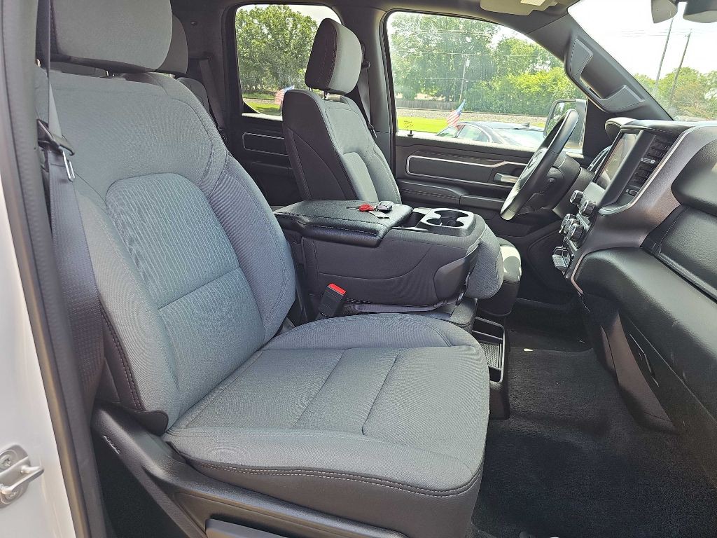 2023 RAM 1500 Image 17
