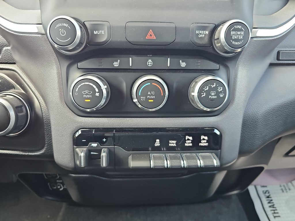 2023 RAM 1500 Image 27