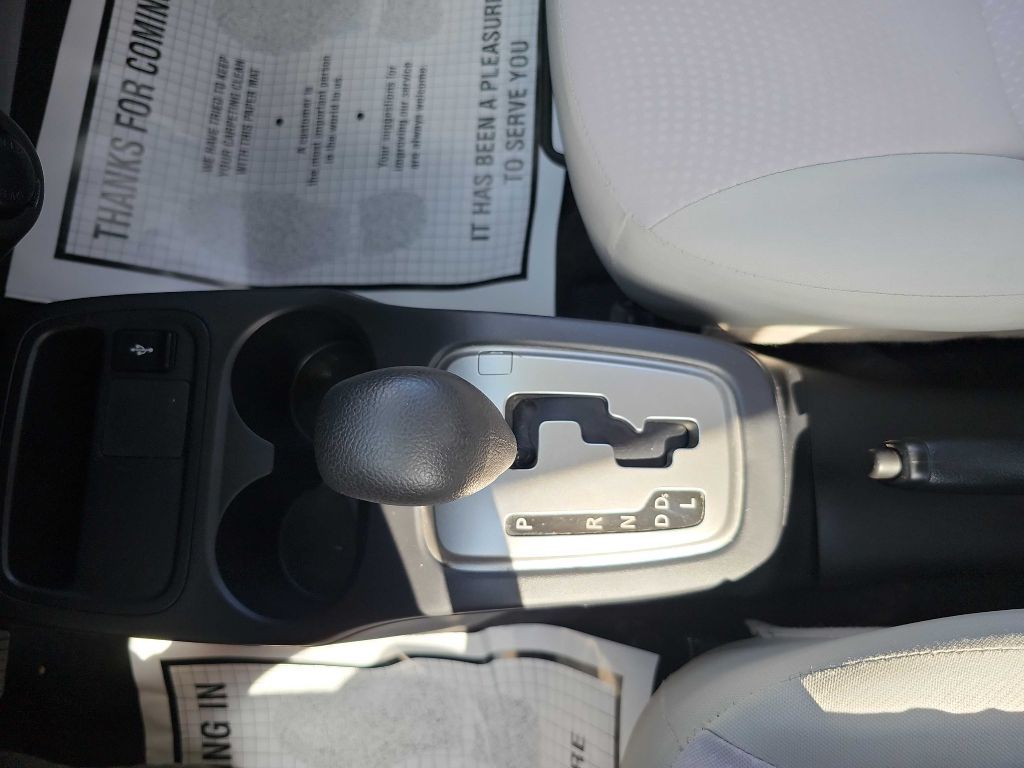 2020 Mitsubishi Mirage Image 28
