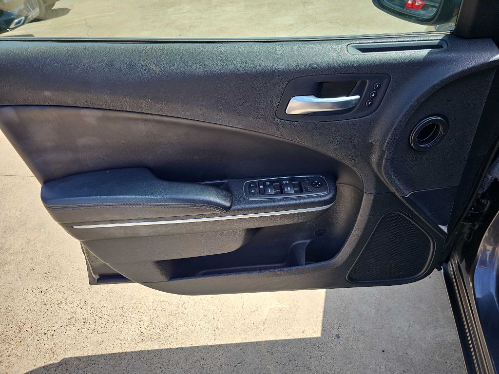 2021 Dodge Charger Image 13