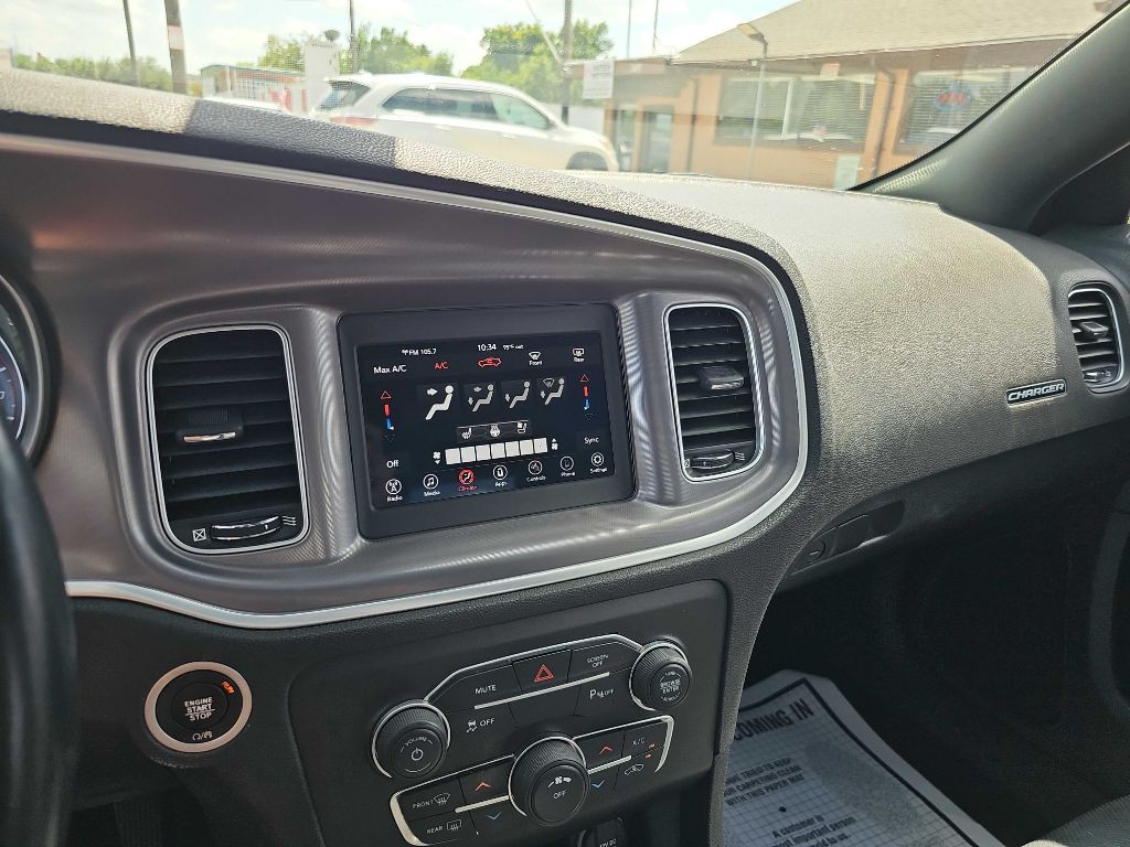 2021 Dodge Charger Image 24