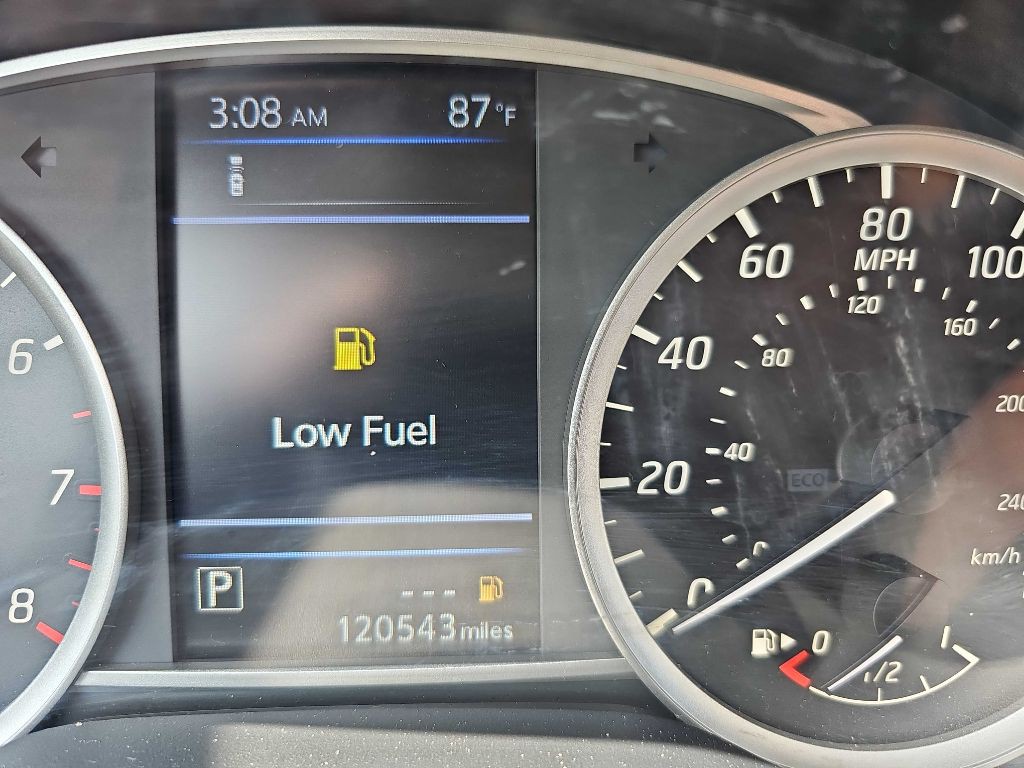 2019 Nissan Sentra Image 18