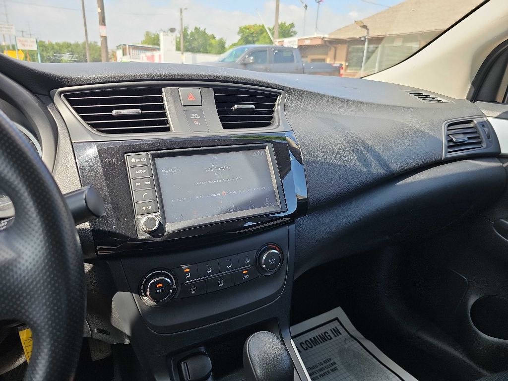 2019 Nissan Sentra Image 23