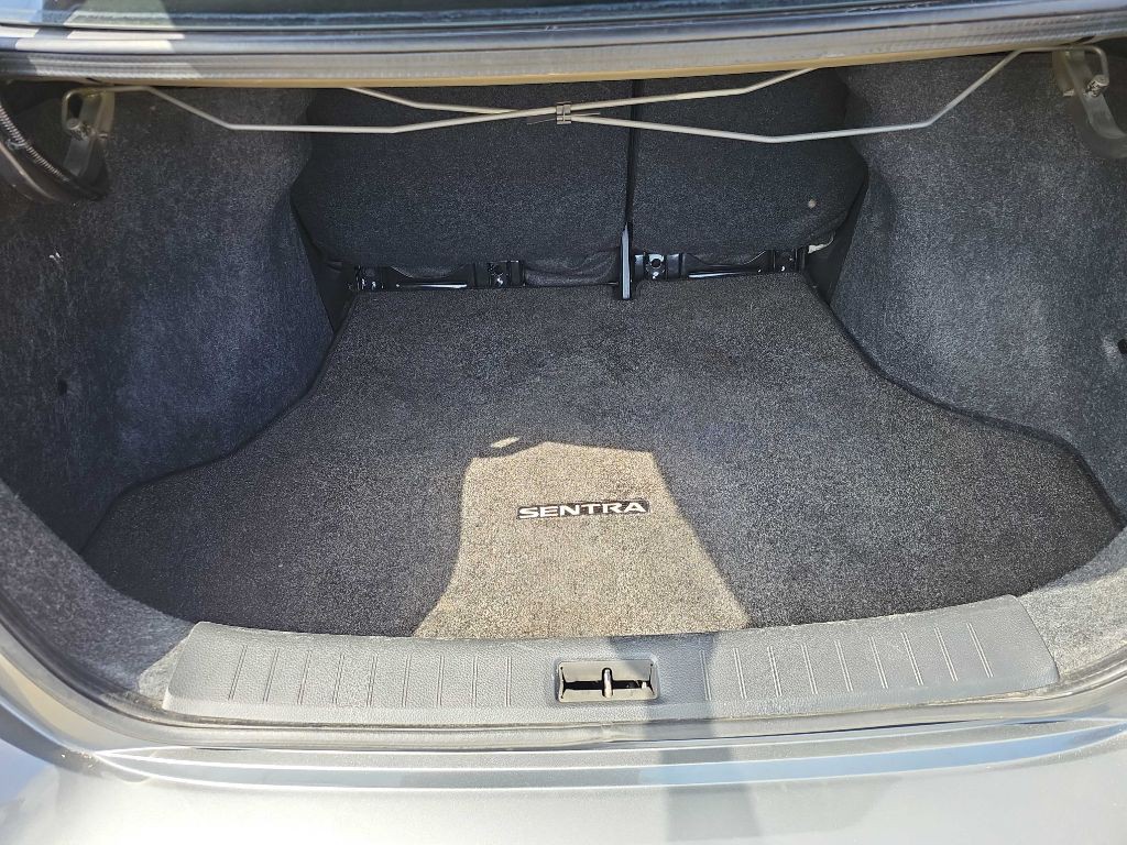 2019 Nissan Sentra Image 26