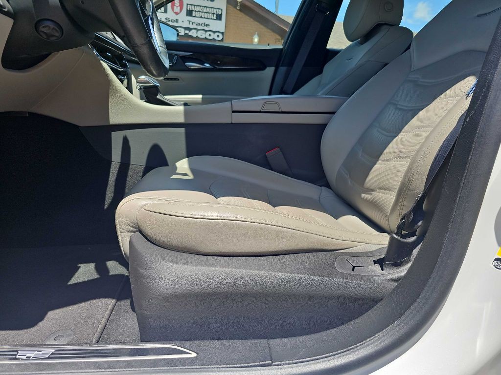 2018 Cadillac CT6 Image 21