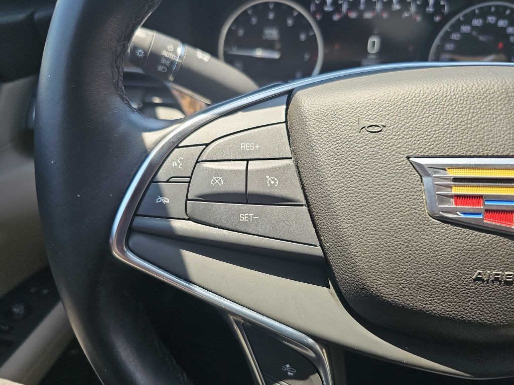 2018 Cadillac CT6 Image 23