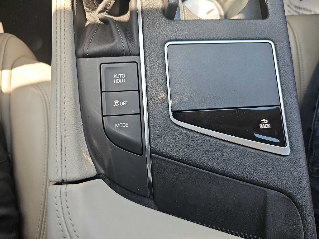 2018 Cadillac CT6 Image 29