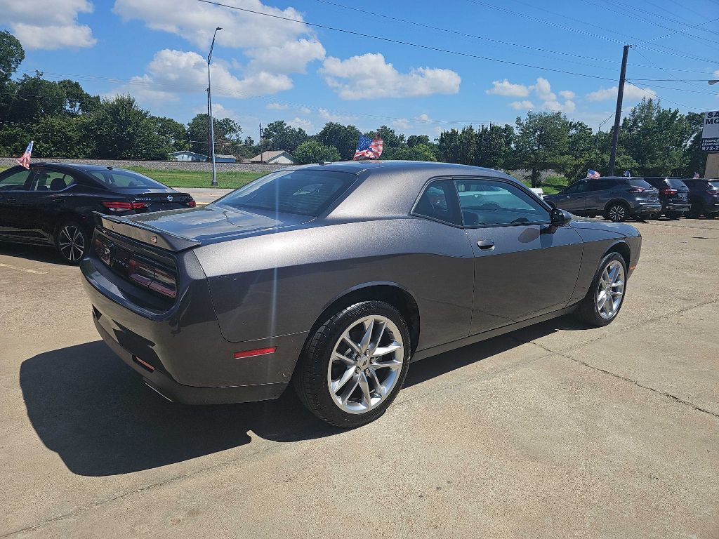 2022 Dodge Challenger Image 3