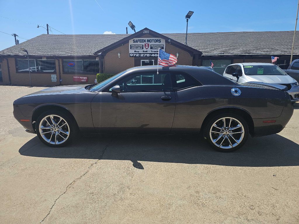 2022 Dodge Challenger Image 7