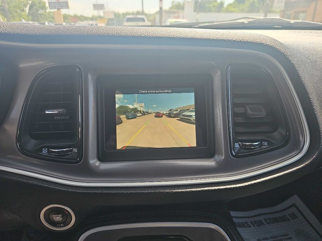 2022 Dodge Challenger Image 26