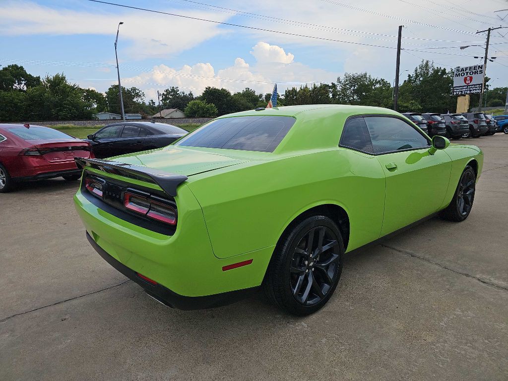 2023 Dodge Challenger Image 3