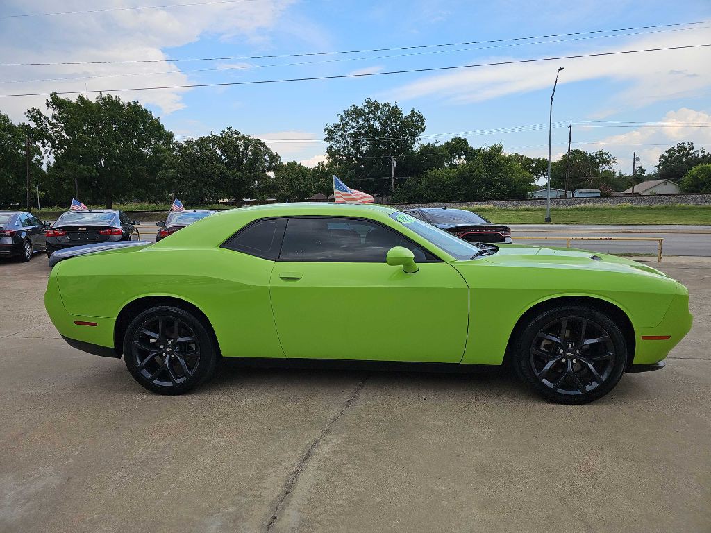 2023 Dodge Challenger Image 5