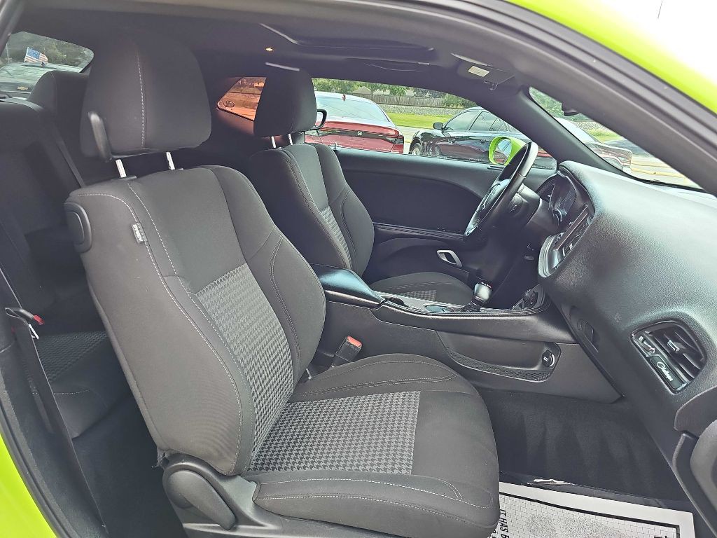 2023 Dodge Challenger Image 16