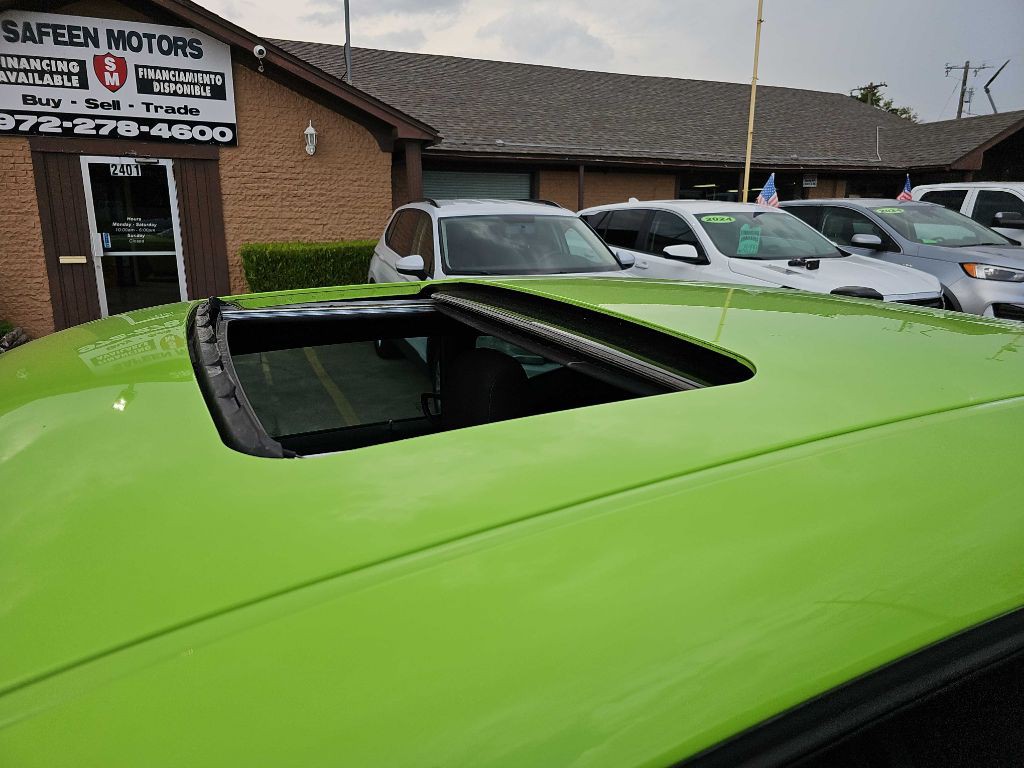 2023 Dodge Challenger Image 32