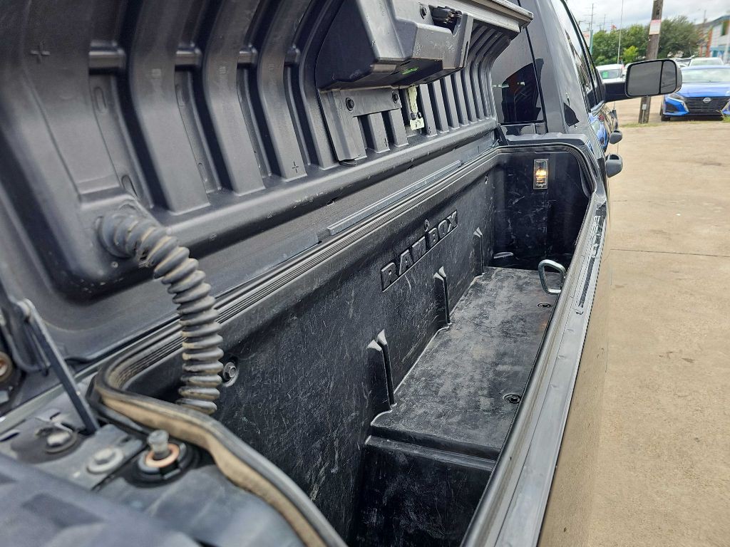 2015 RAM 1500 Image 36
