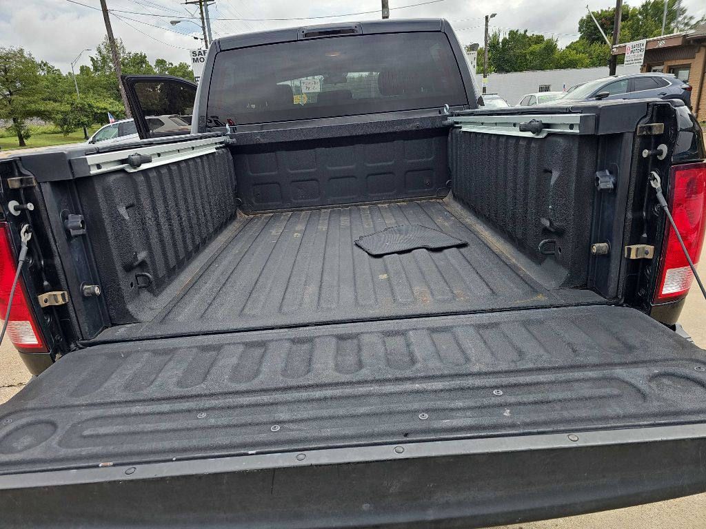 2015 RAM 1500 Image 37
