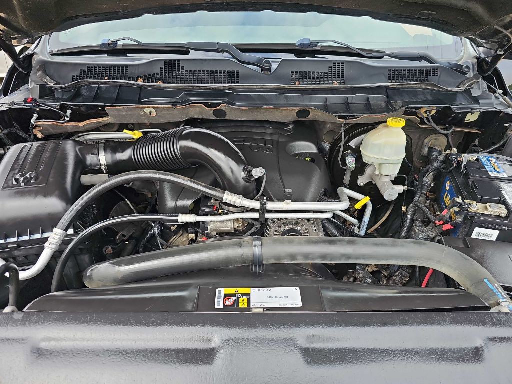 2015 RAM 1500 Image 38
