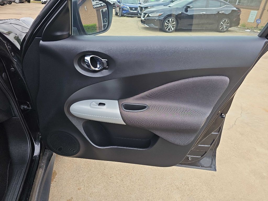 2017 Nissan Juke Image 20