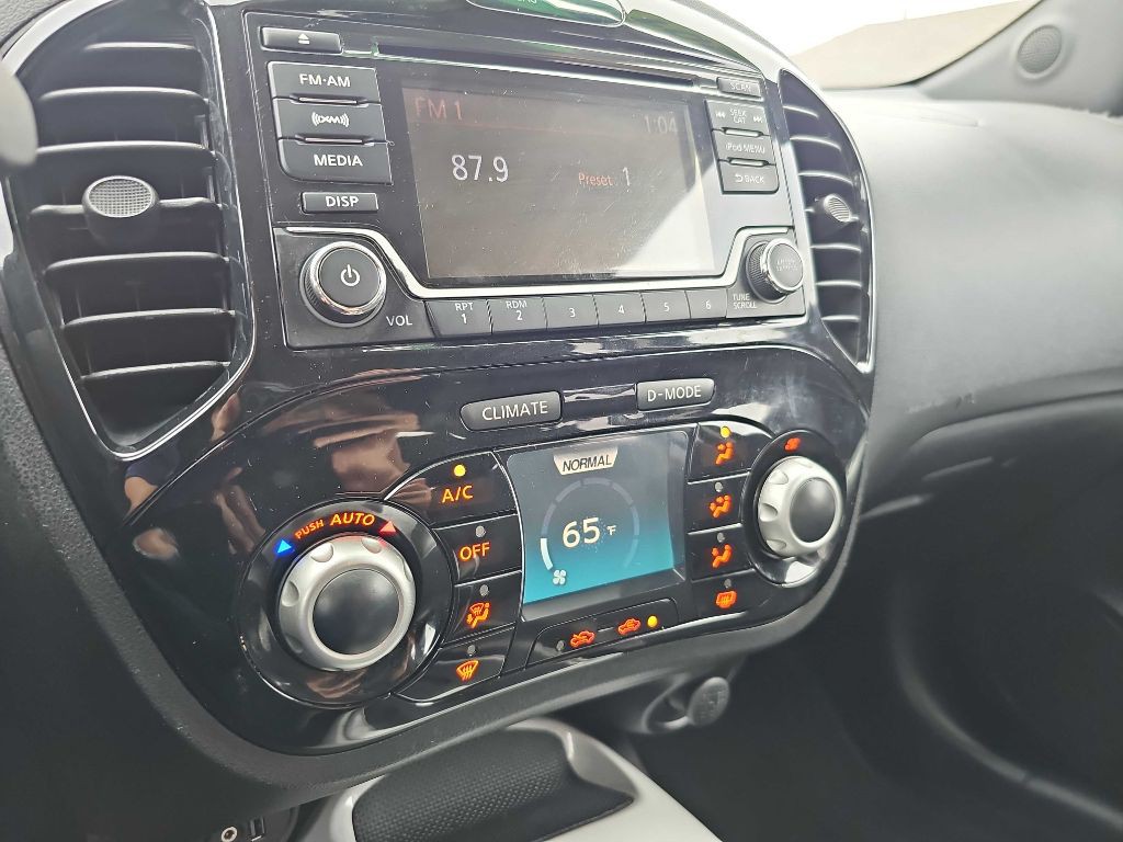 2017 Nissan Juke Image 29