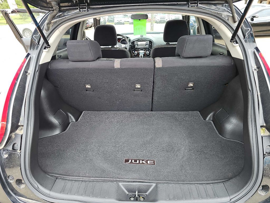 2017 Nissan Juke Image 38