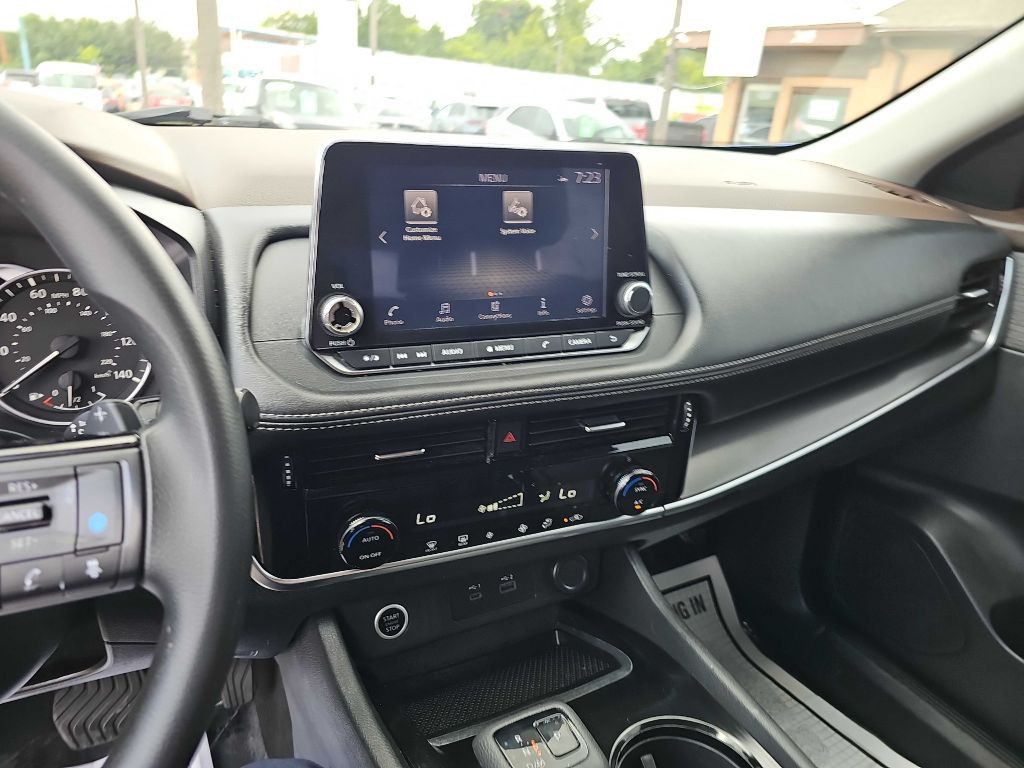 2022 Nissan Rogue Image 26