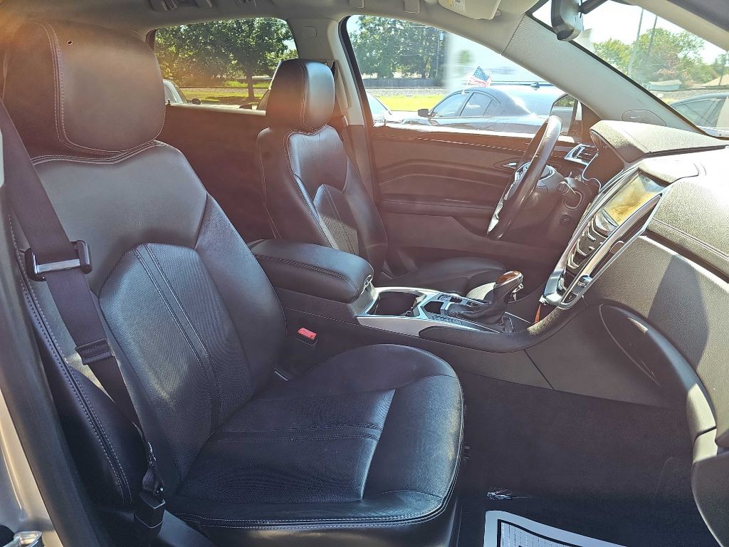 2015 Cadillac SRX Image 18