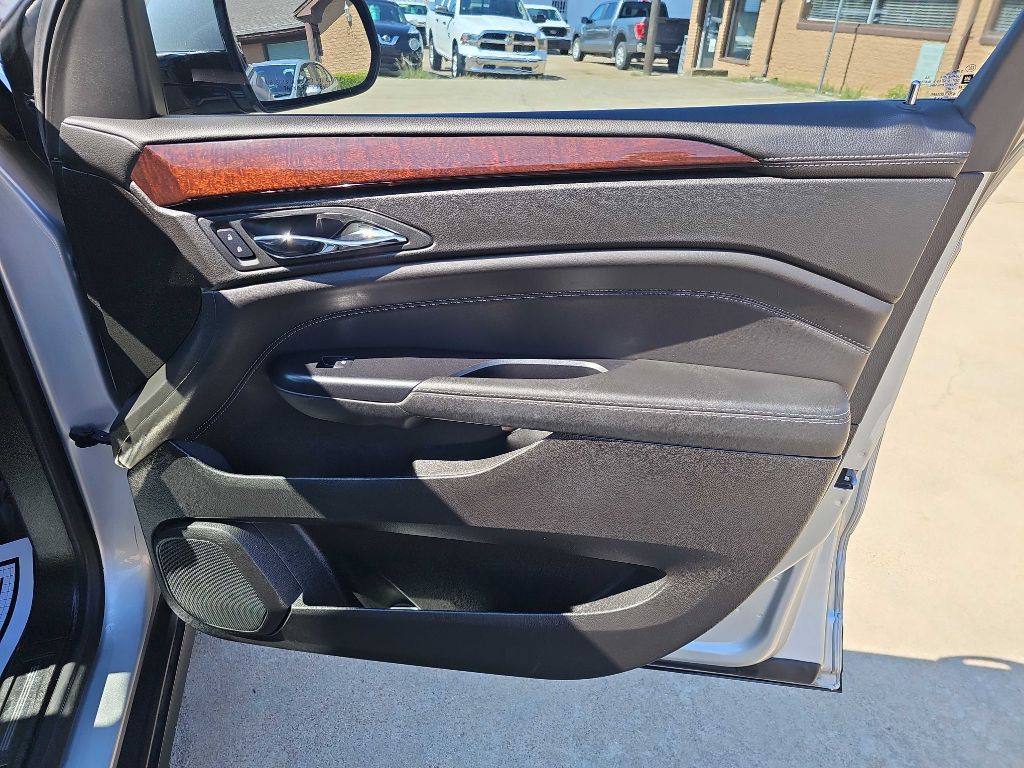 2015 Cadillac SRX Image 19