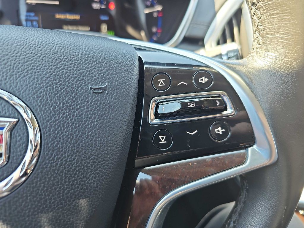 2015 Cadillac SRX Image 22